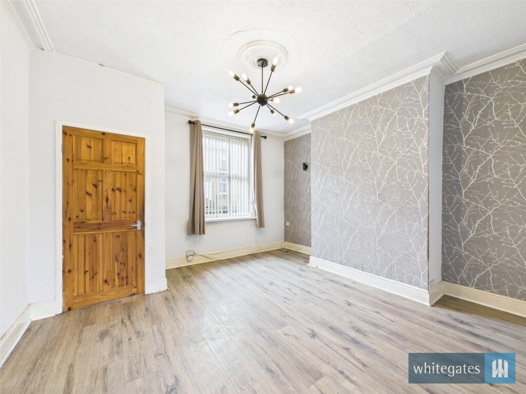 3 bed Terraced