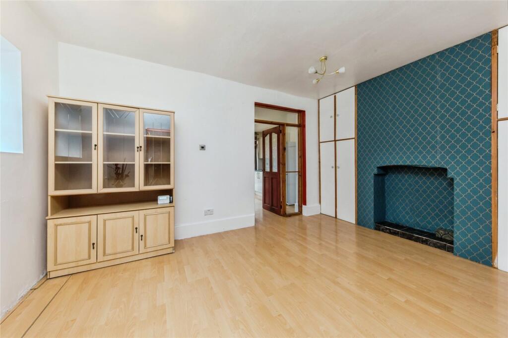 3 bed House