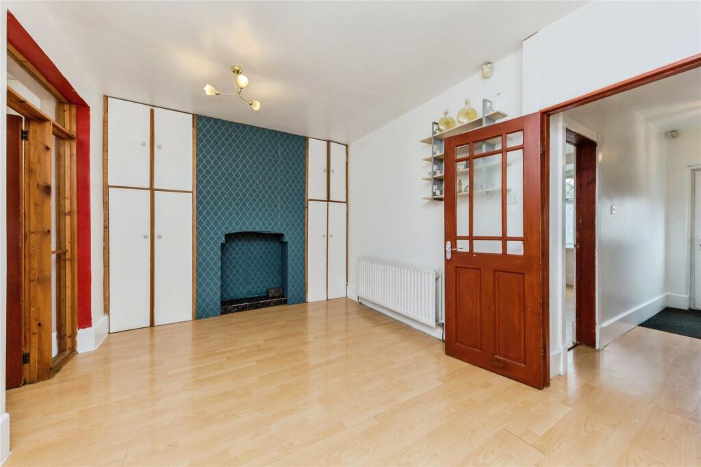 3 bed House