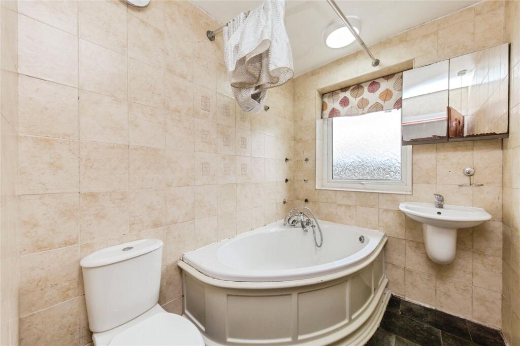 3 bed House