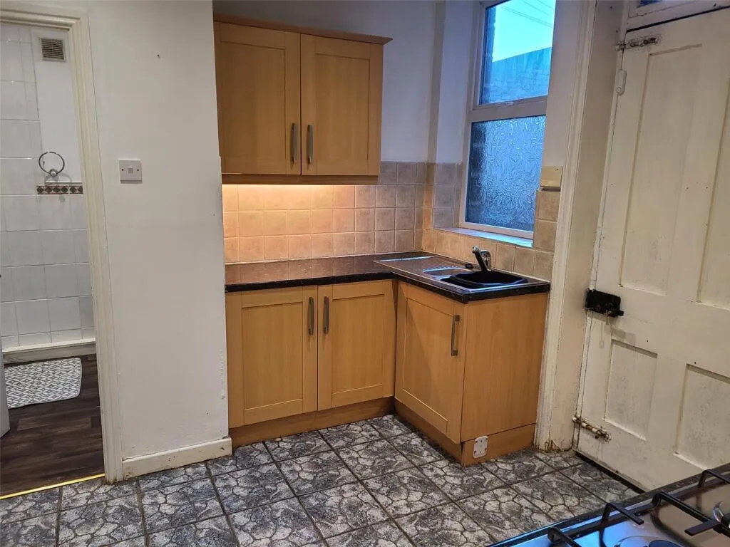 4 bed Terraced