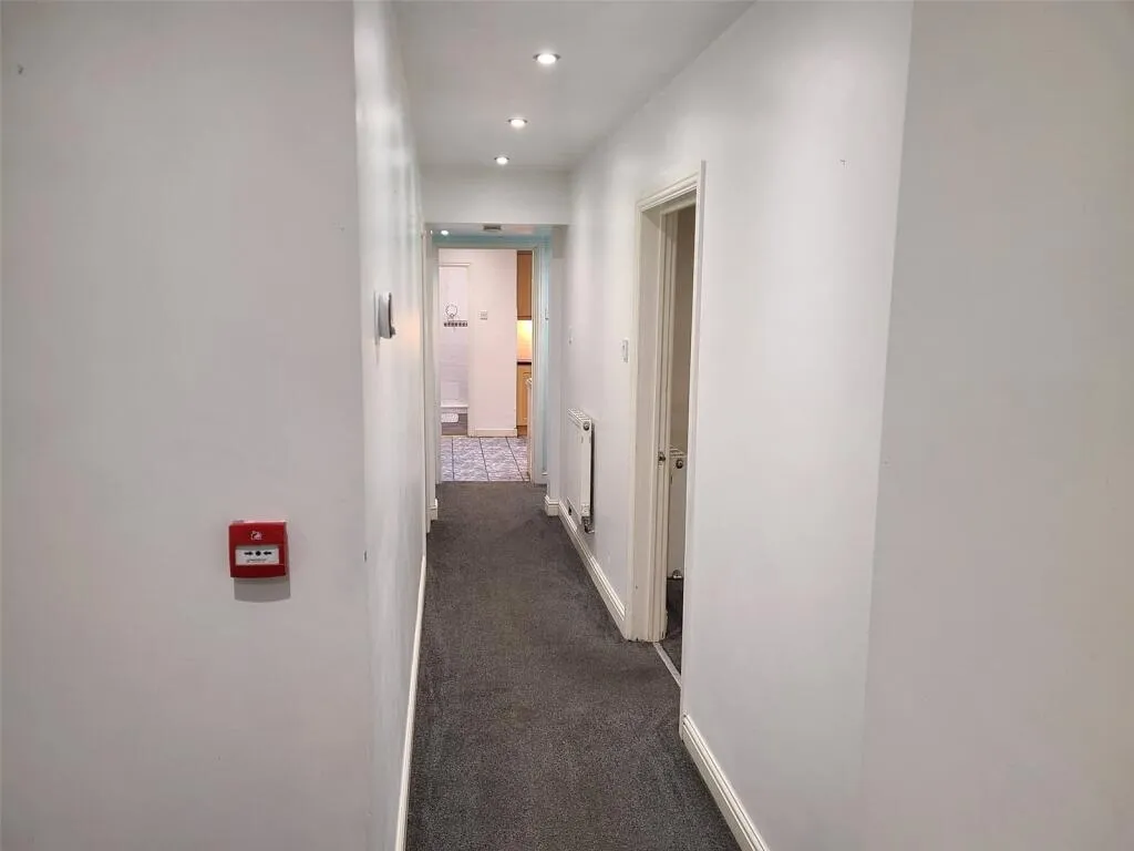 4 bed Terraced