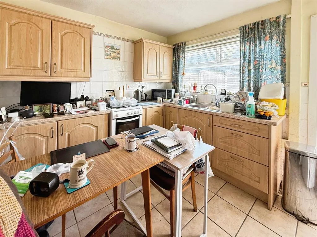 3 bed Semi-Detached