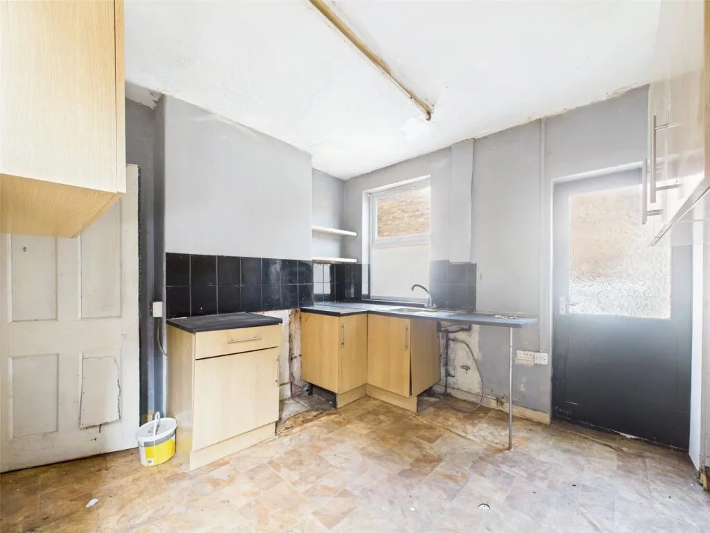 2 bed End of Terrace