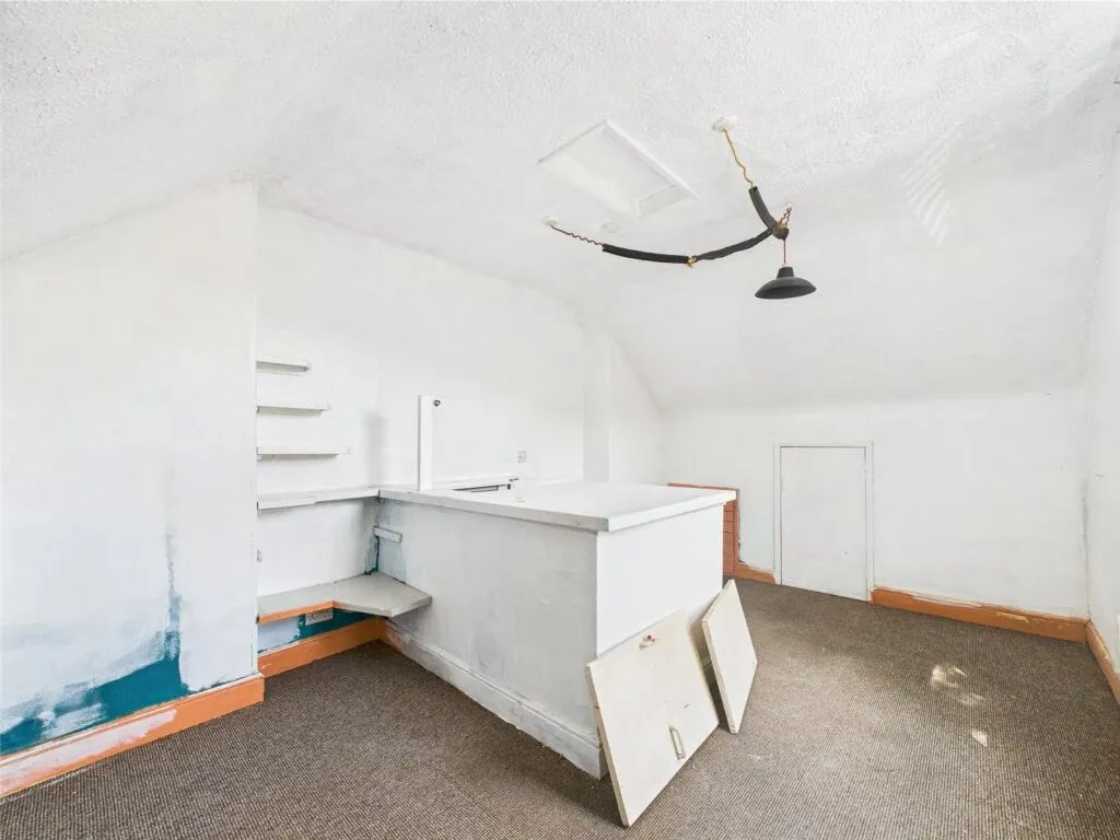 2 bed End of Terrace