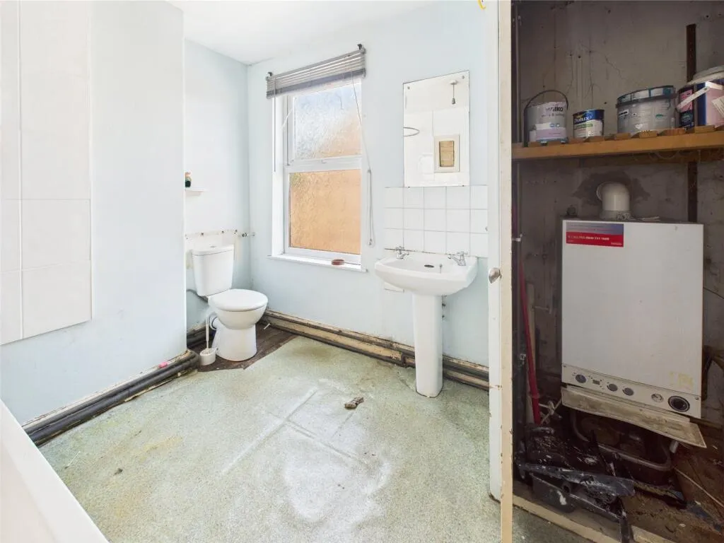 2 bed End of Terrace