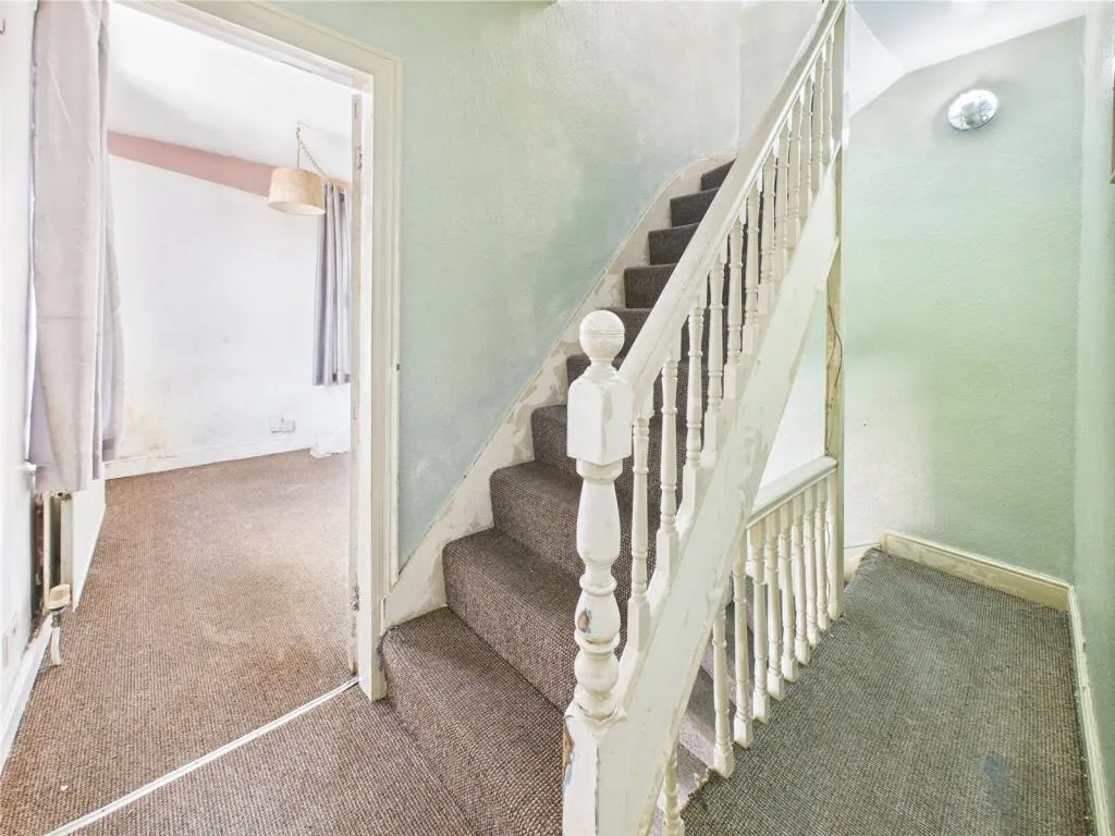 2 bed End of Terrace