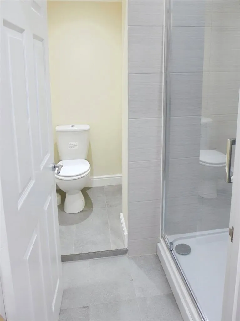 4 bed Terraced