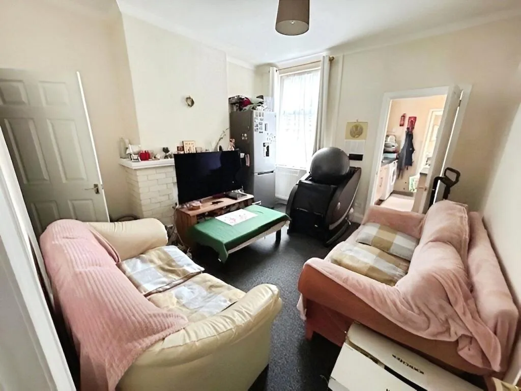 3 bed Terraced