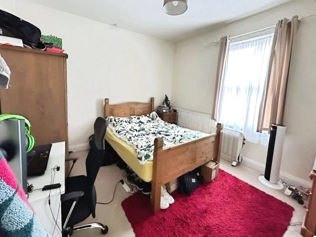 3 bed Terraced