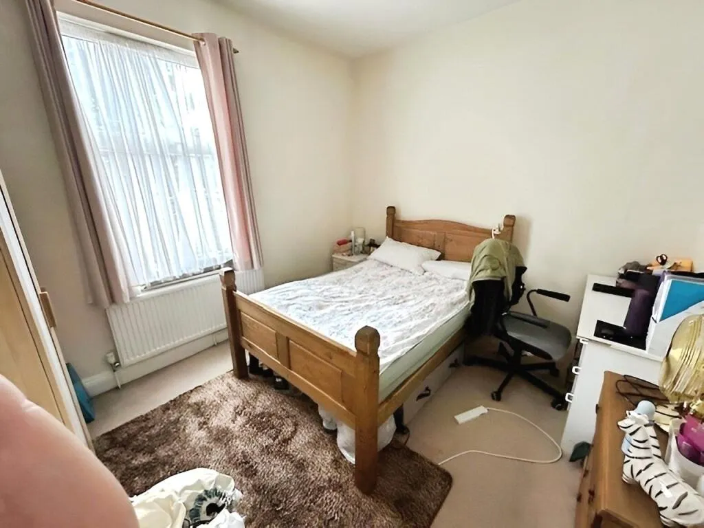3 bed Terraced