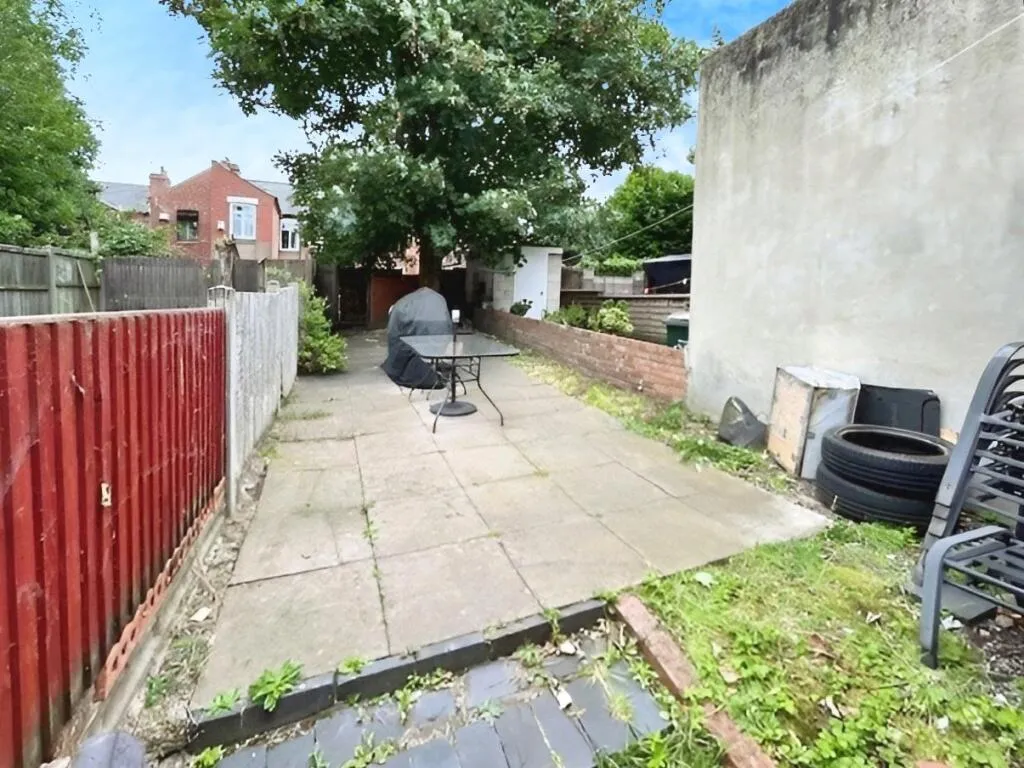 3 bed Terraced