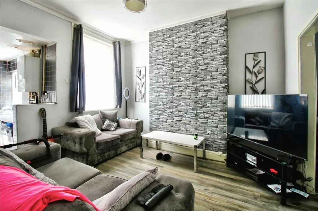 2 bed Terraced
