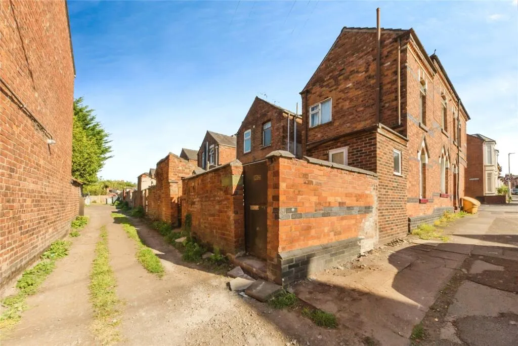 2 bed Apartment