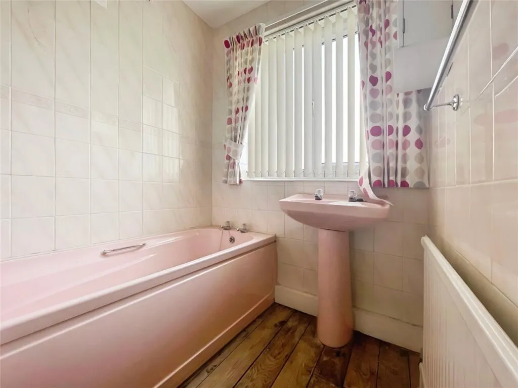 3 bed Detached