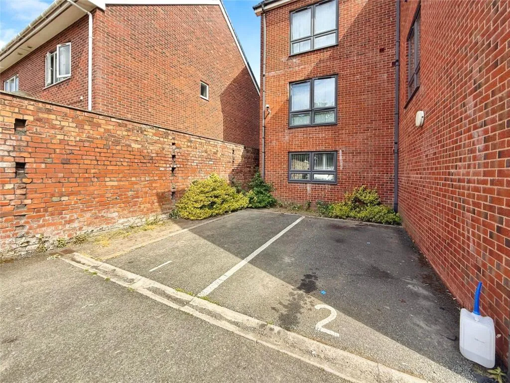 2 bed Apartment