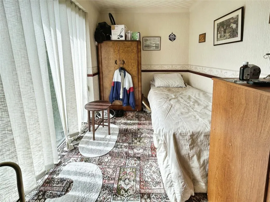 2 bed Semi-Detached Bungalow