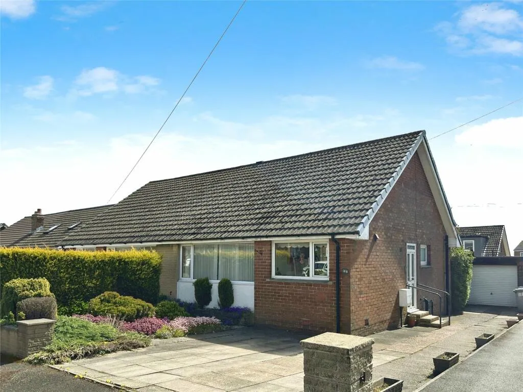 2 bed Semi-Detached Bungalow