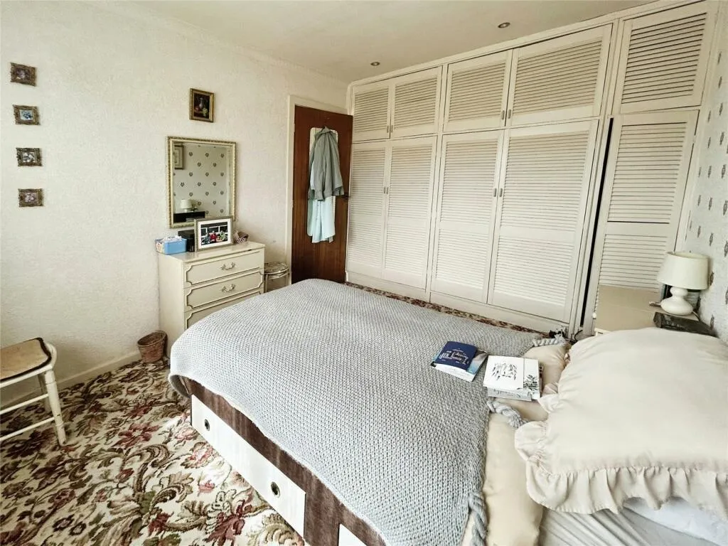 2 bed Semi-Detached Bungalow