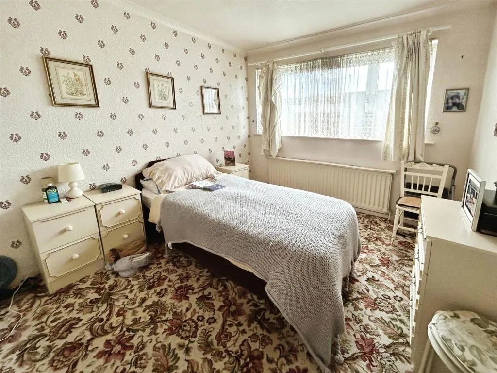 2 bed Semi-Detached Bungalow