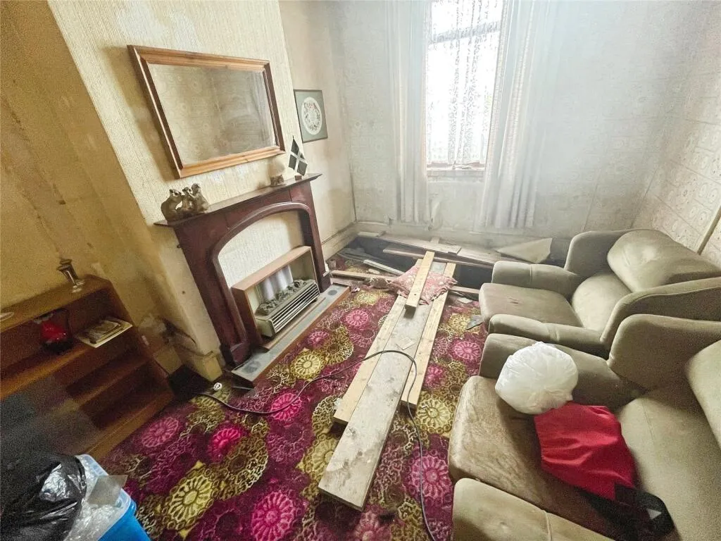 3 bed Terraced