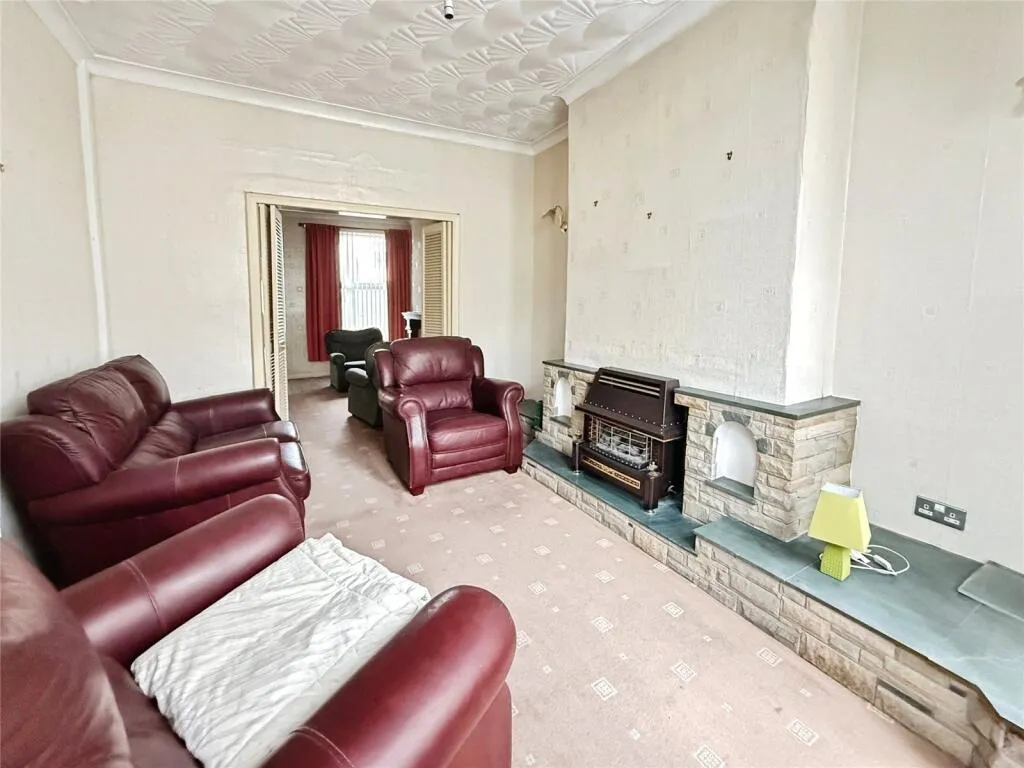 3 bed House
