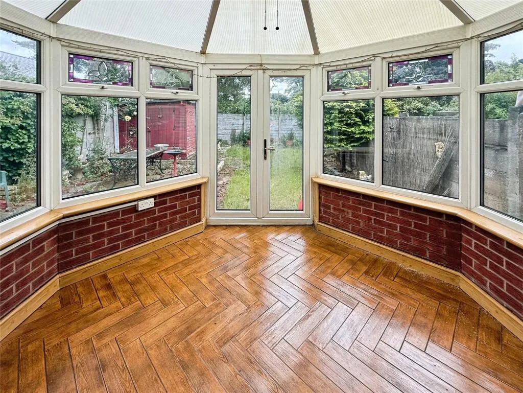 2 bed Semi-Detached