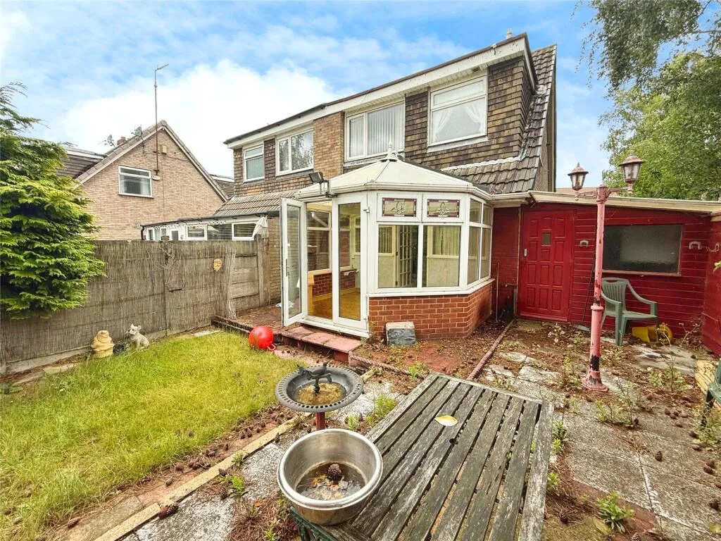 2 bed Semi-Detached