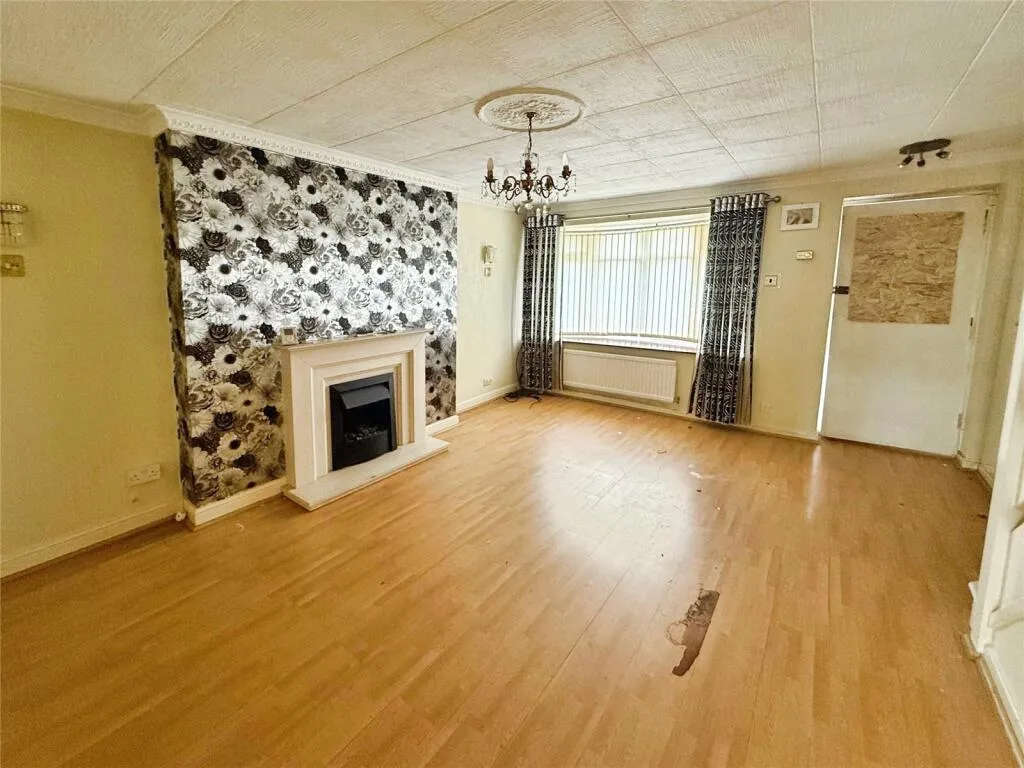 2 bed Semi-Detached