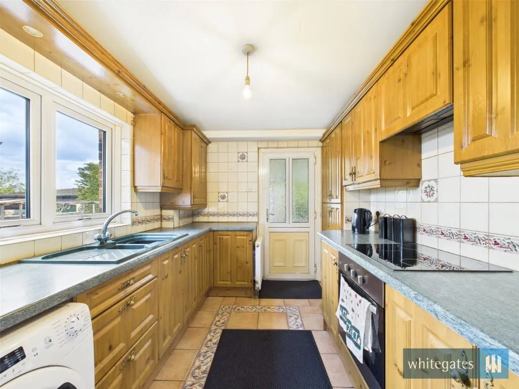 2 bed Semi-Detached Bungalow