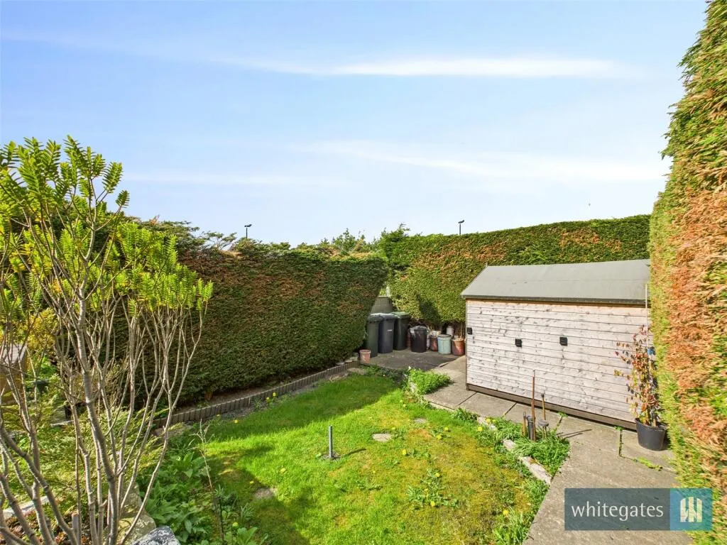 2 bed Semi-Detached Bungalow