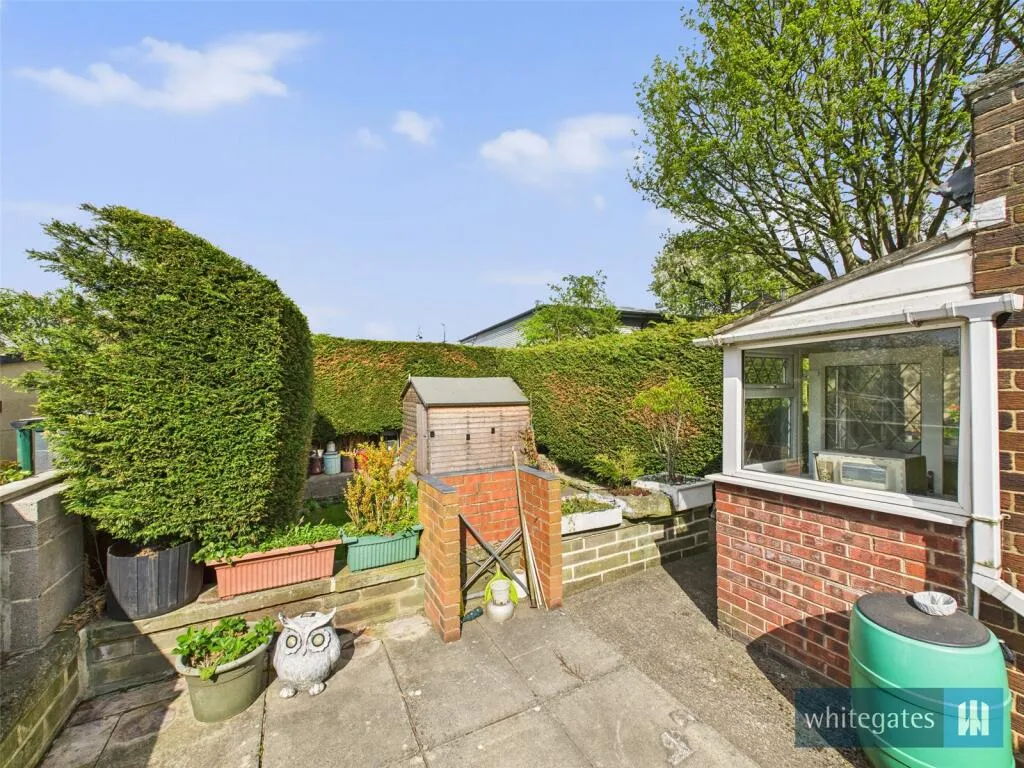 2 bed Semi-Detached Bungalow