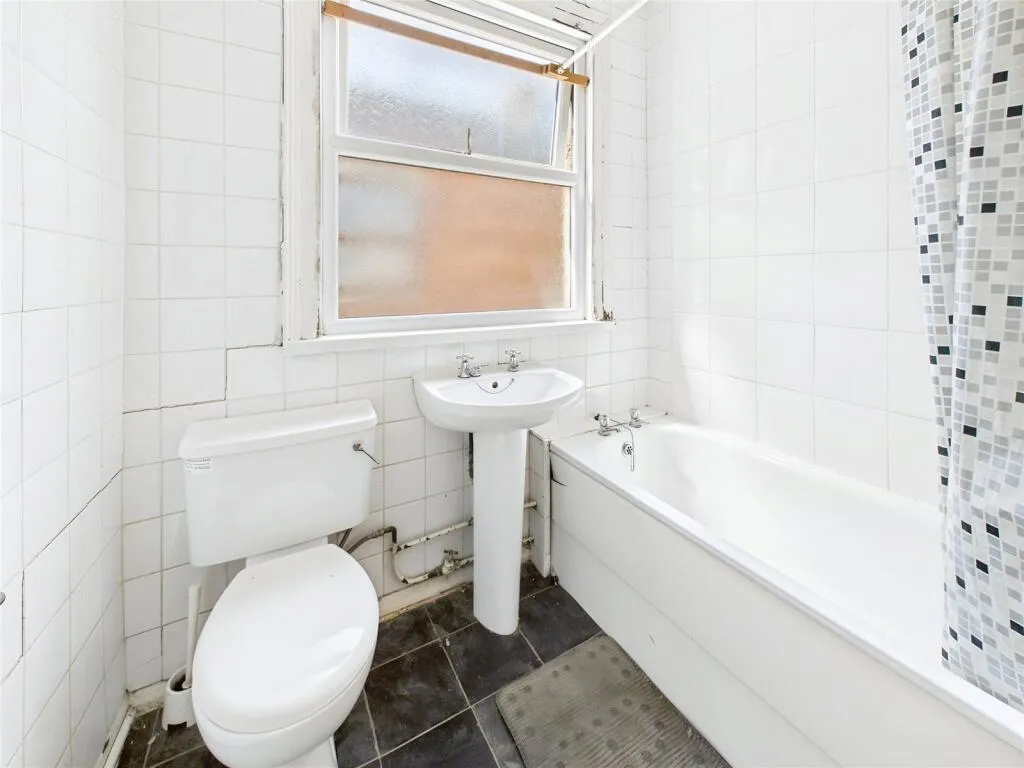 3 bed House