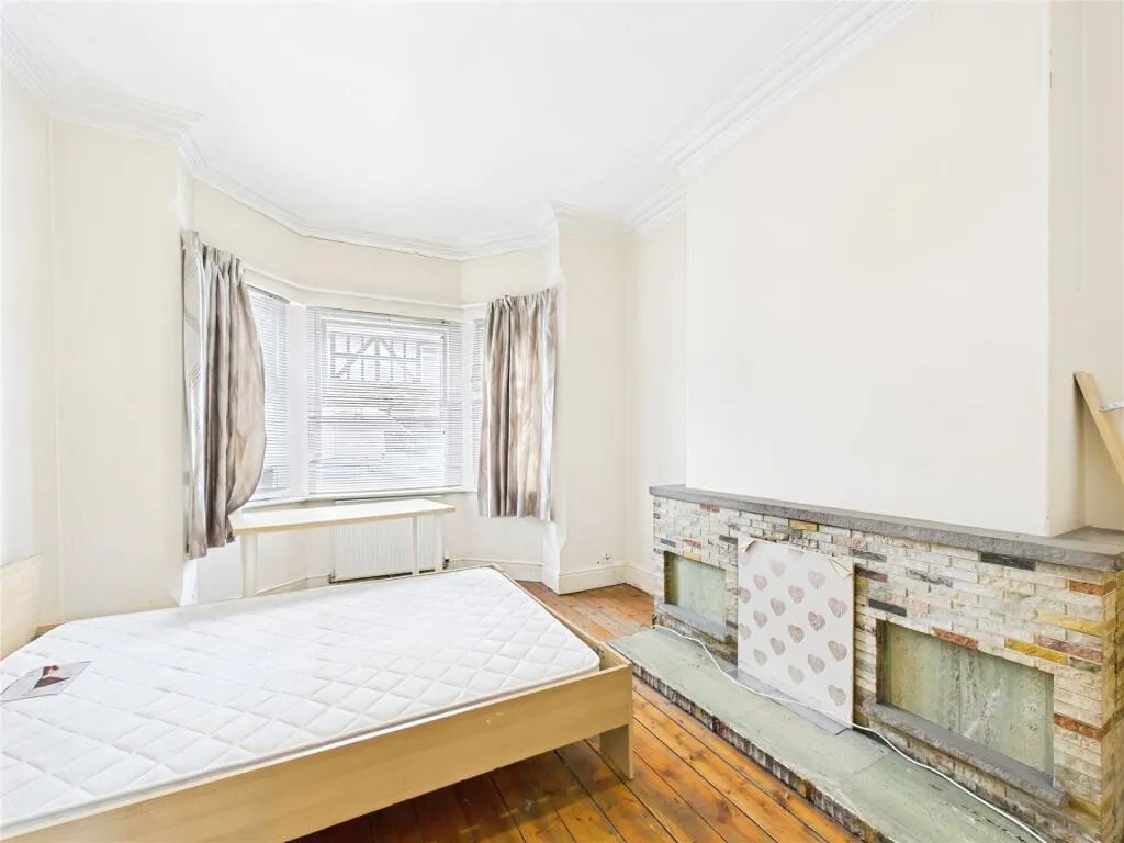 3 bed House