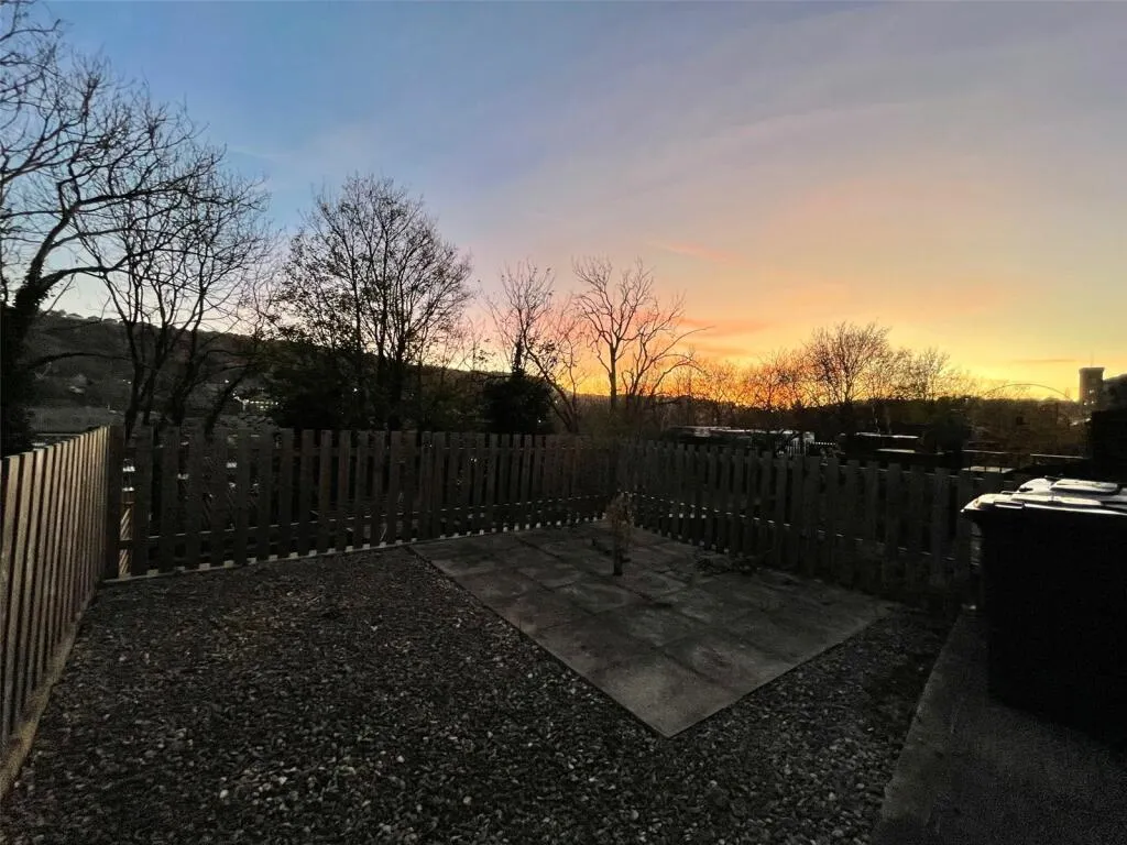 2 bed Terraced