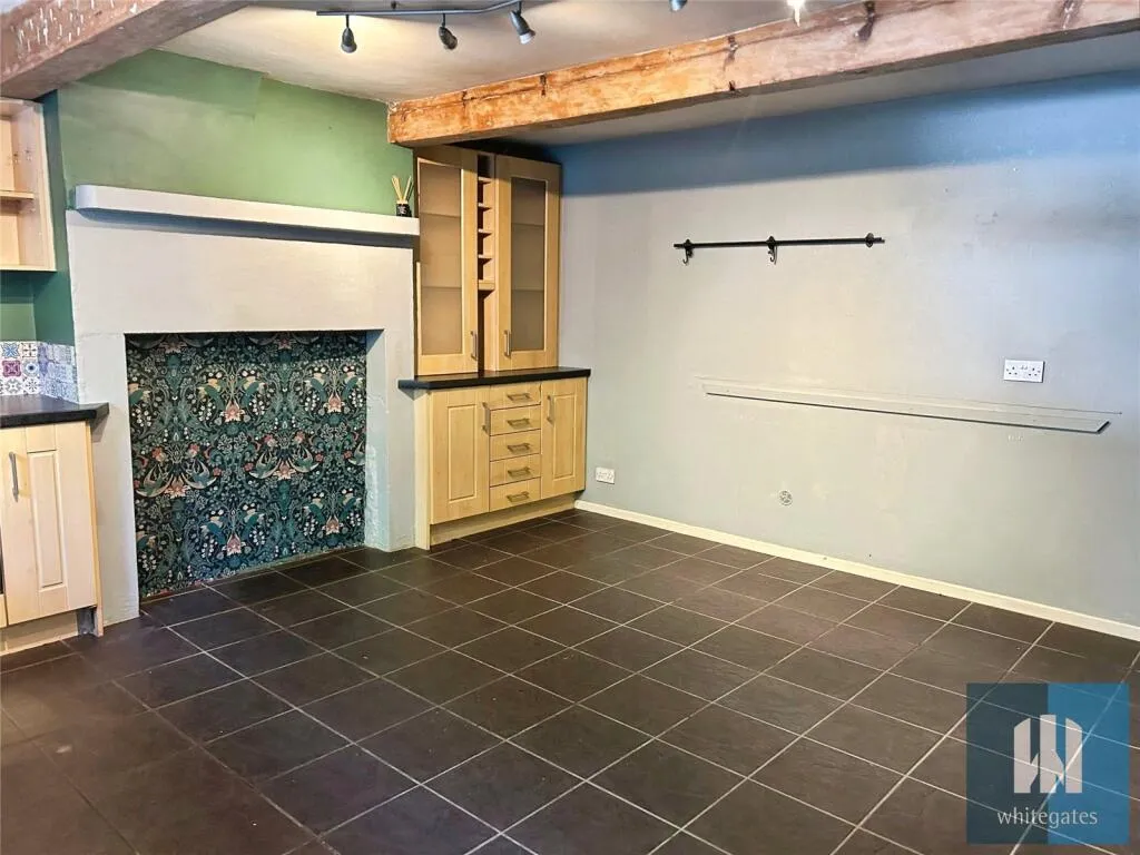2 bed Terraced