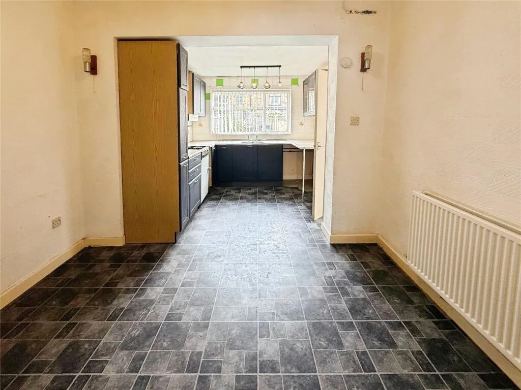 3 bed Terraced