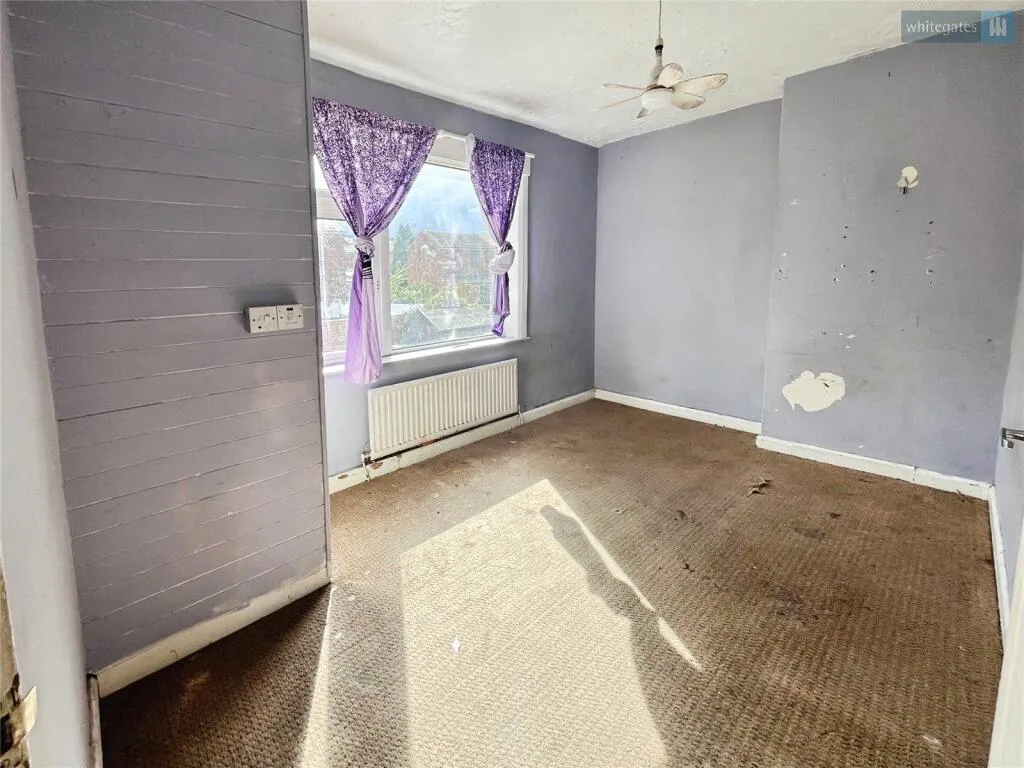 3 bed Semi-Detached