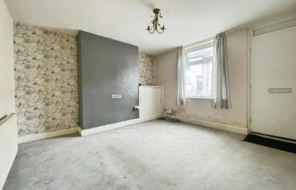 3 bed Terraced
