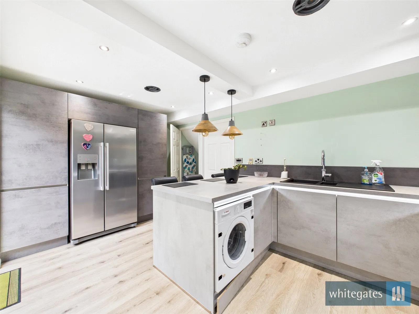 3 bed Semi-Detached