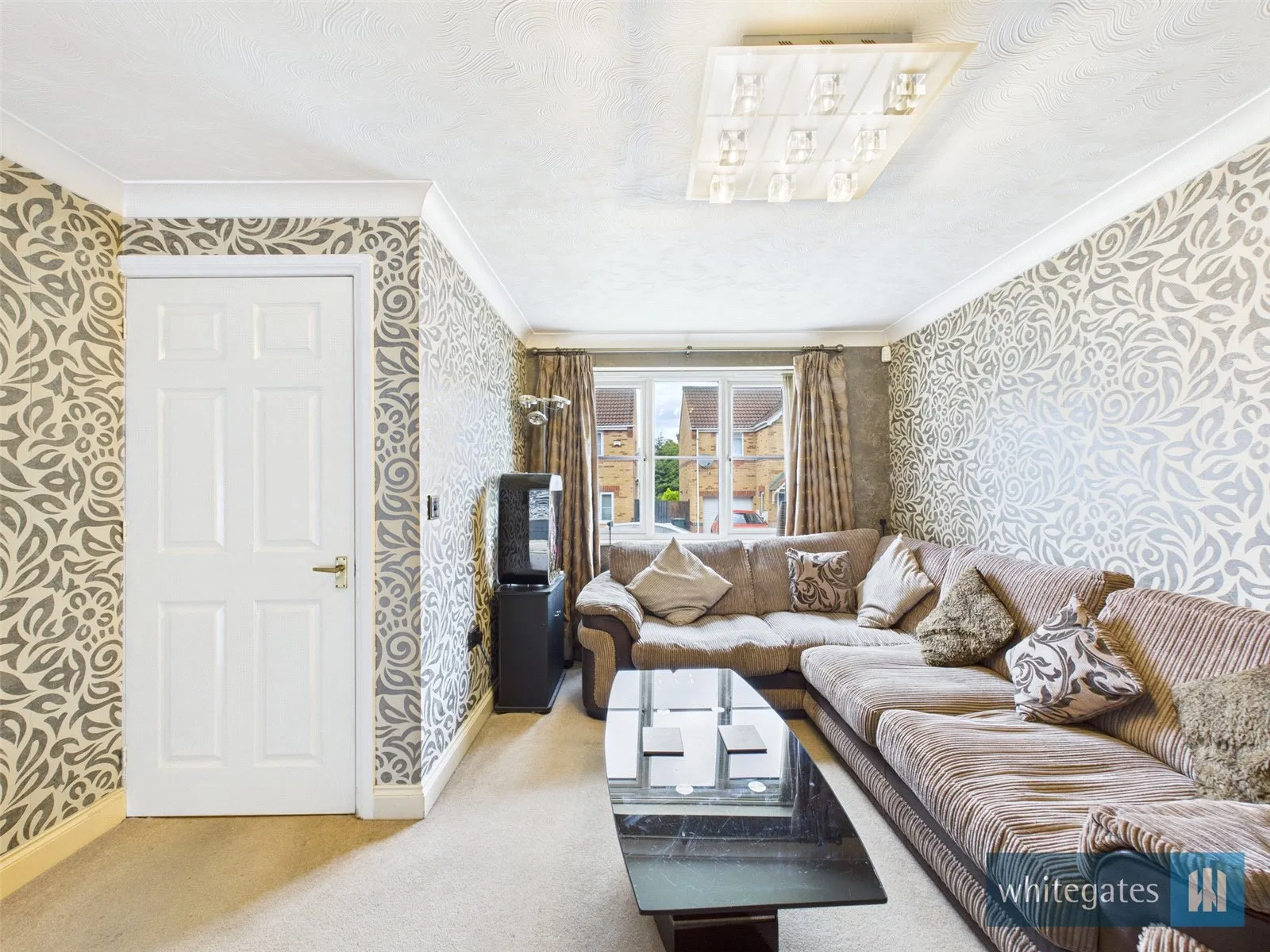 3 bed Semi-Detached