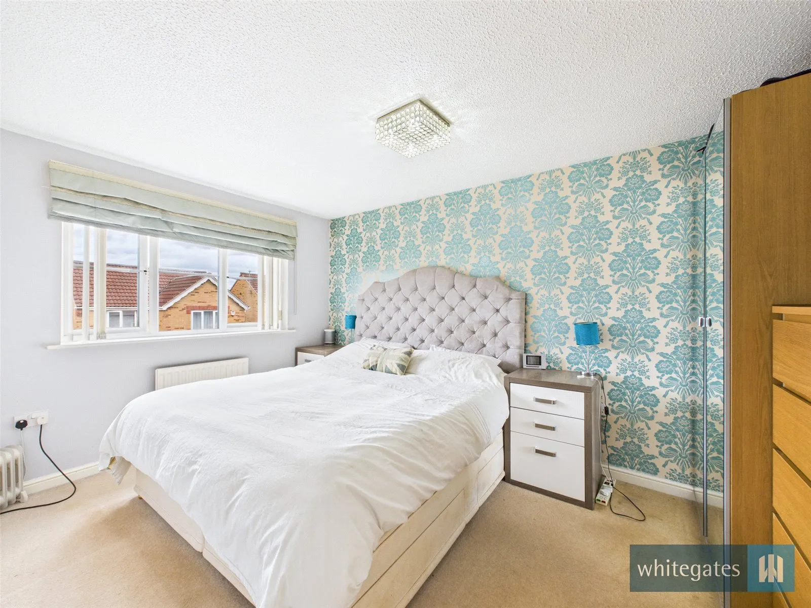 3 bed Semi-Detached