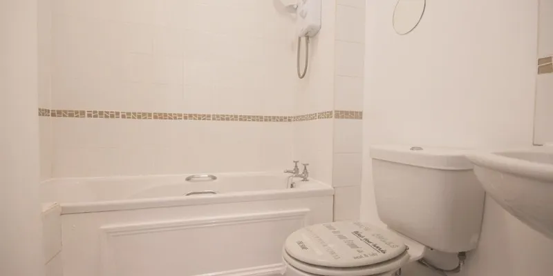 Flat 6 Suffolk House, 82 Eastgate Street, Gloucester, GL1 1QN