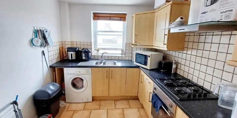 Flat 4 Chestnut House, 127 High Street, Poole, BH15 1AN