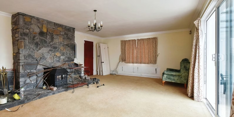 63 Tirmynydd Road, Y Crwys, Swansea, SA4 3PB