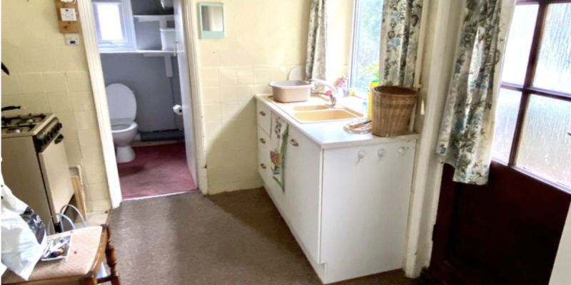 31 Lincoln Avenue, Bournemouth, BH1 4QS
