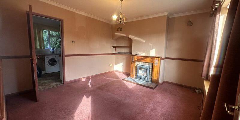 29 Douglas Haig Road, Salisbury, SP1 3NB