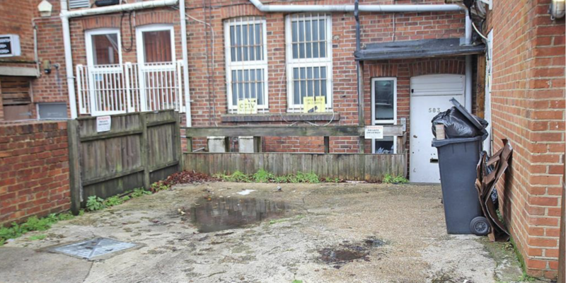2nd Floor Flat, 583 Christchurch Rd, Bournemouth, BH1 4AN