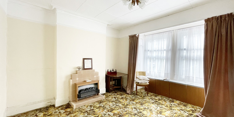 11 Northbrook Road, Bowes Park, London, N22 8YQ