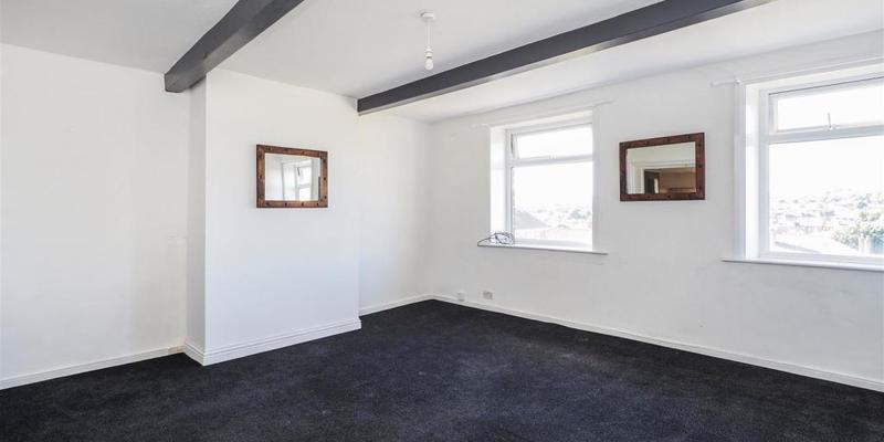 119 Longwood Gate, Longwood, Huddersfield, HD3 4UU